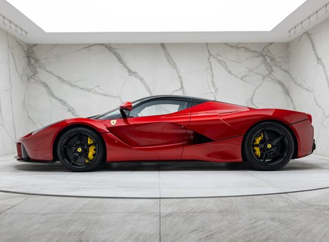 Ferrari LaFerrari 5