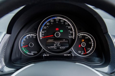 Volkswagen Up E-UP 11