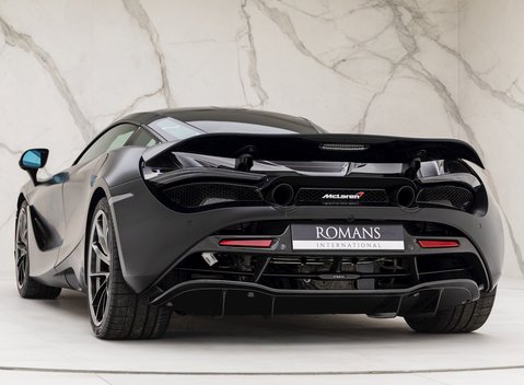 McLaren 720S Performance 2