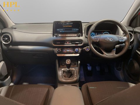 Hyundai KONA 1.0 T-GDi MHEV Premium SUV 5dr Petrol Hybrid Manual Euro 6 (s/s) (120 ps) 19