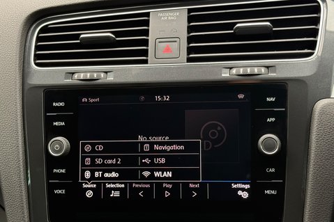 Volkswagen Golf MATCH EDITION TSI EVO - CAMERA - APPLE CAR PLAY -HEATED WINDSCREEN  45