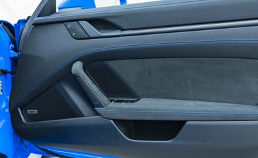 Porsche 911 GT3 (992) 23