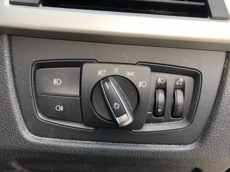 BMW 3 Series 320I SE TOURING petrol automatic estate 67,000m, ULEZ compliant 21