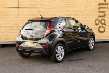 Toyota Aygo X VVT-I PURE