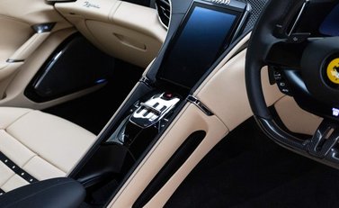 Ferrari Roma 3.8T V8 F1 DCT Euro 6 (s/s) 2dr 13