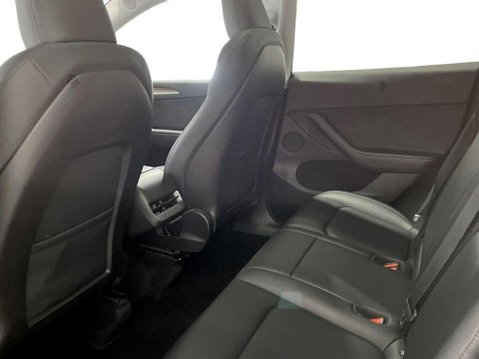 Tesla Model Y SUV 5dr Electric Auto RWD (346 ps) 21