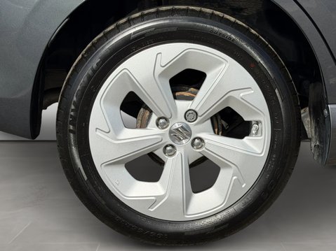 Suzuki Swift 1.2 Mild Hybrid Motion 5dr 12