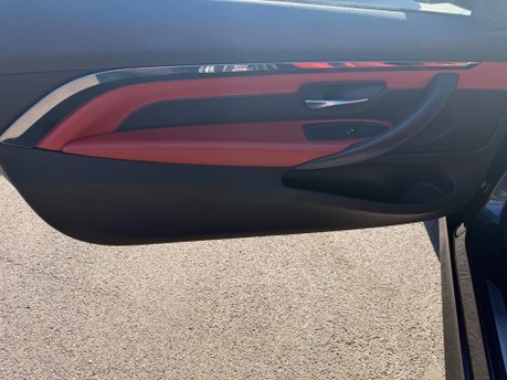 BMW M4 M4 COMPETITION 41