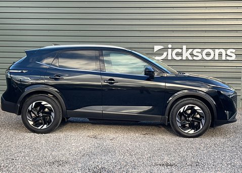 Nissan Qashqai DIG-T N-CONNECTA 8