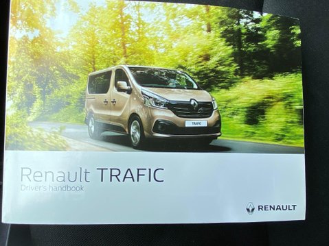 Renault Trafic 1.6 dCi 27 Business+ Panel Van 5dr Diesel Manual SWB Standard Roof Euro 6 ( 40