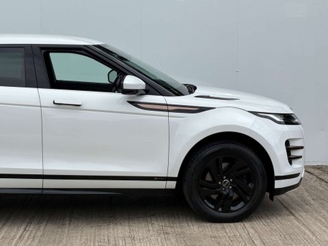 Land Rover Range Rover Evoque 2.0 Range Rover Evoque R-Dynamic S D Auto 4WD 5dr 16