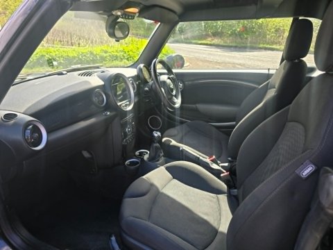 Mini Convertible COOPER S 10