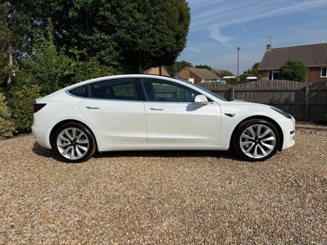 Tesla Model 3 Standard Range Plus Auto RWD 4dr 5