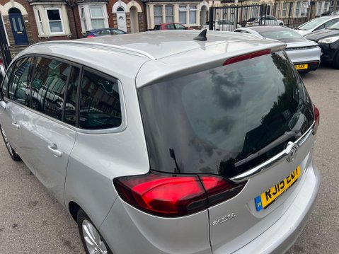 Vauxhall Zafira 1.4i Turbo Tech Line Euro 6 5dr 17