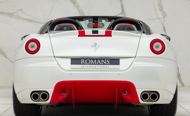 Ferrari 599 SA Aperta 11