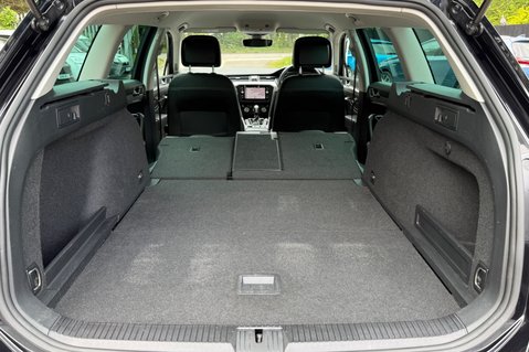 Volkswagen Passat SEL TSI EVO DSG - FULL LEATHER - VAT Q - FULL SERVICE HISTORY - ONE OWNER 46