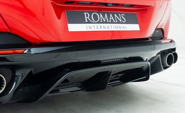 Ferrari Portofino 32