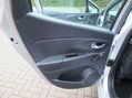 Renault Clio 0.9 TCe Play Euro 6 (s/s) 5dr 43