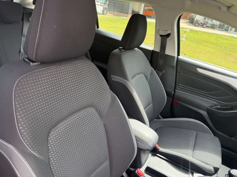 Ford Focus 1.5 Focus Zetec TDCi 5dr 63