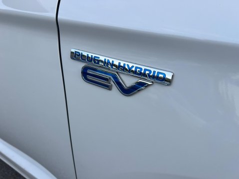 Mitsubishi Outlander 2.0h 12kWh GX4hs CVT 4WD Euro 6 (s/s) 5dr 18