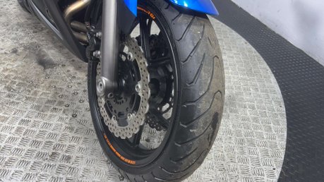 Kawasaki Er ER6 2010 ONLY 16K MOT SERVICED COMMUTER A2 BIKE 650CC TWIN 16