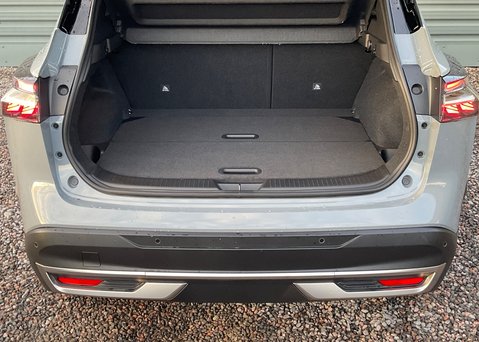 Nissan Qashqai DIG-T TEKNA 19