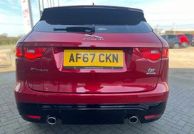 Jaguar F-Pace 3.0 V6 D300S AWD AUTO 14
