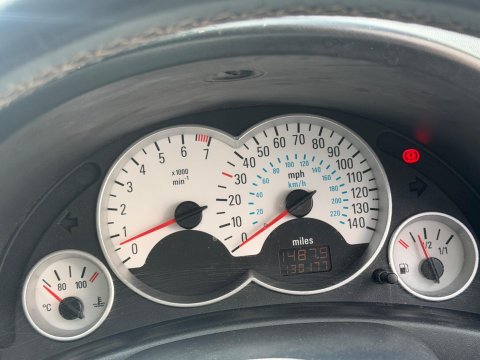 Vauxhall Corsa 1.2i 16v SXi 3dr 9