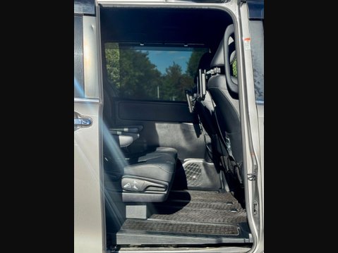 Toyota Esquire Hybrid 1.8 Hybrid Gi Edition 61