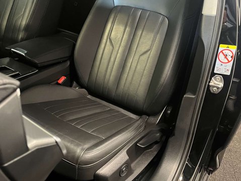 Audi A6 2.0 A6 Sport 40 TDI Semi-Auto 4dr 28