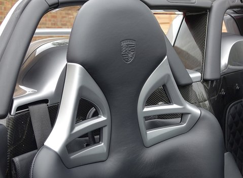 Porsche Carrera GT 19