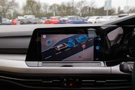 Volkswagen Golf LIFE TSI 25