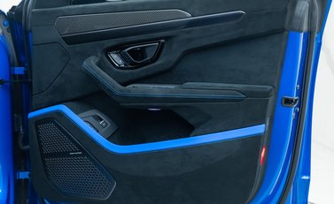 Lamborghini Urus PERFORMANTE 28