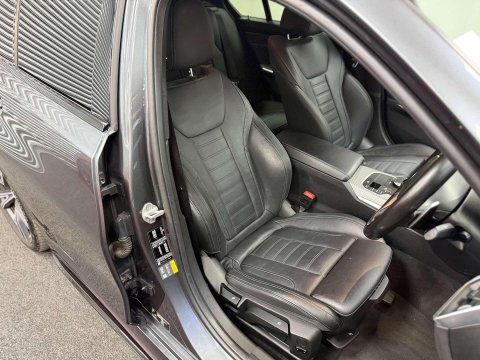 BMW 3 Series 2.0 330e 12kWh M Sport Saloon 4dr Petrol Plug-in Hybrid Auto Euro 6 (s/s) ( 41