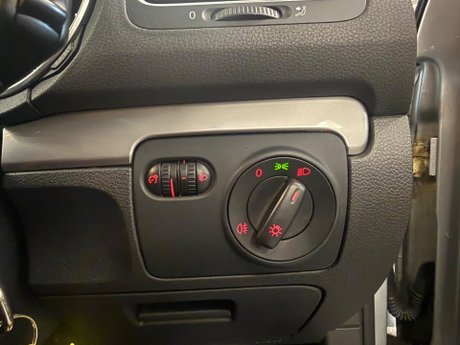 Volkswagen Golf 1.2 TSI S Euro 5 5dr 18