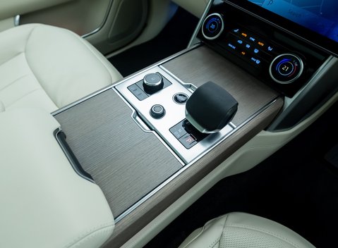 Land Rover Range Rover P510e First Edition 25