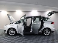 Ford C-Max ZETEC 6