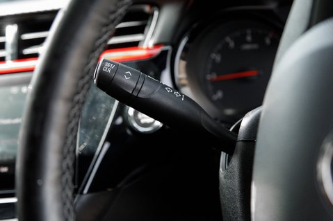 Vauxhall Corsa SRI NAV PREMIUM 16