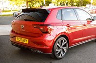 Volkswagen Polo R-LINE TSI 8