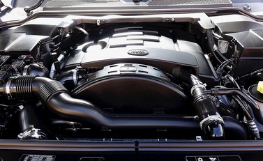 Land Rover Discovery 3.0 SDV6 14