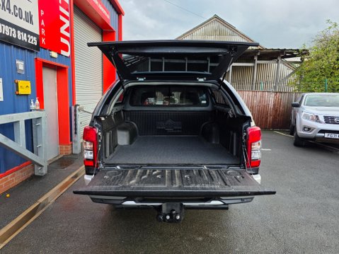 Mitsubishi L200 DI-D BARBARIAN X DCB Auto 11