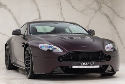 Aston Martin V12 Vantage S AMR