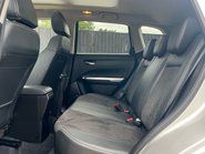 Suzuki Vitara SZ5 BOOSTERJET MHEV 9