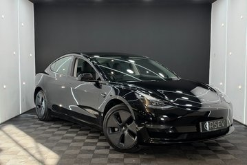 Tesla Model 3 Long Range RWD Solid Black Ryzen GROK AI Black Interior One Owner VAT Q
