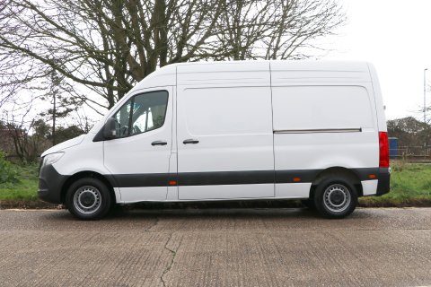 Mercedes-Benz Sprinter 2.0 CDI PremiumFWD L2 H2 150 ps 3