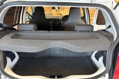 Volkswagen Up 1.0 High up! Hatchback 5dr Petrol ASG Euro 6 (75 ps) 35