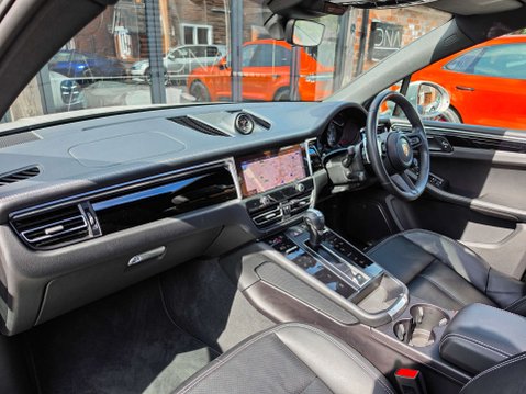 Porsche Macan 2.9 Macan S Semi-Auto 4WD 5dr 7