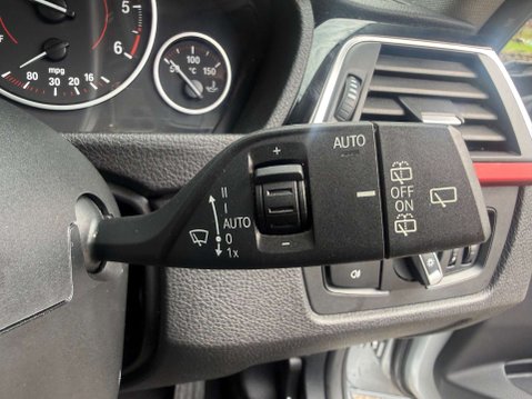 BMW 3 Series 2.0 320d xDrive Sport Auto 4WD 5dr 34