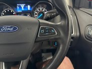 Ford Focus 1.0T EcoBoost Titanium Euro 6 (s/s) 5dr 19