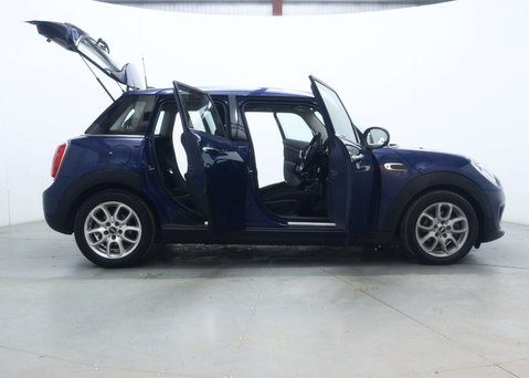 Mini Hatch 1.5 Cooper D Hatchback 5dr Diesel Auto Euro 6 (s/s) (116 ps) 60